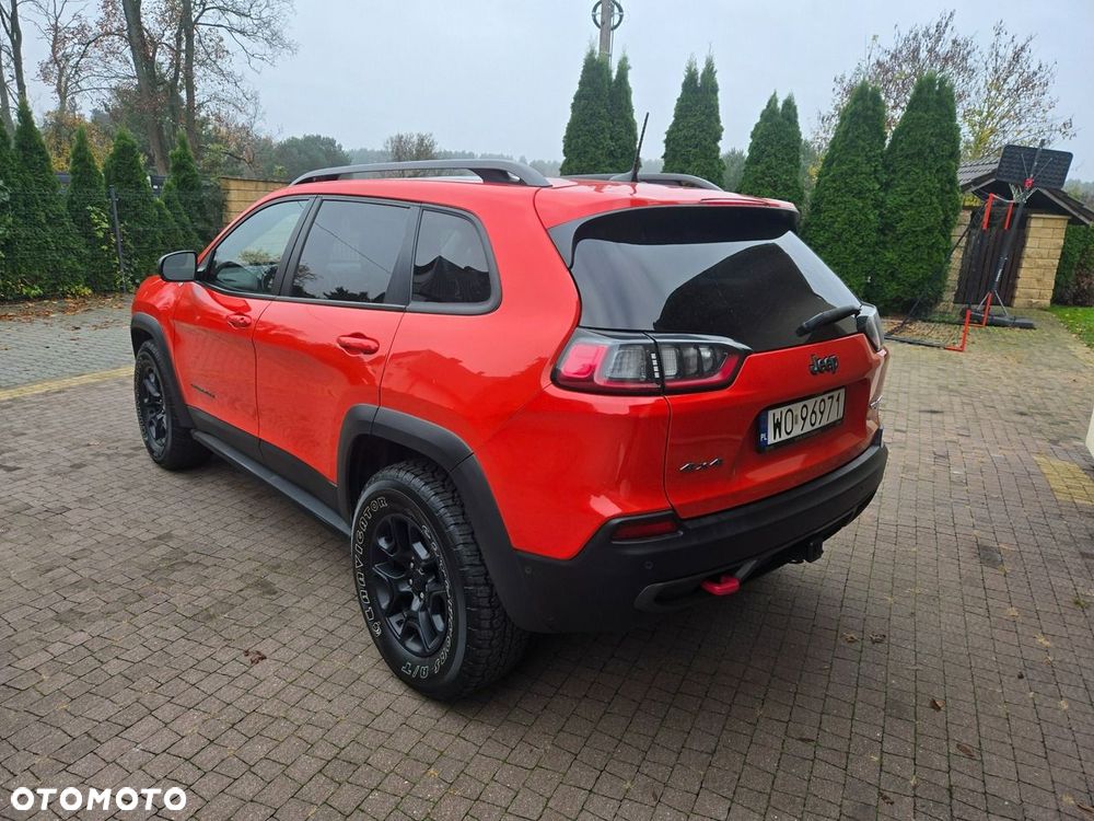 Jeep Cherokee - 7