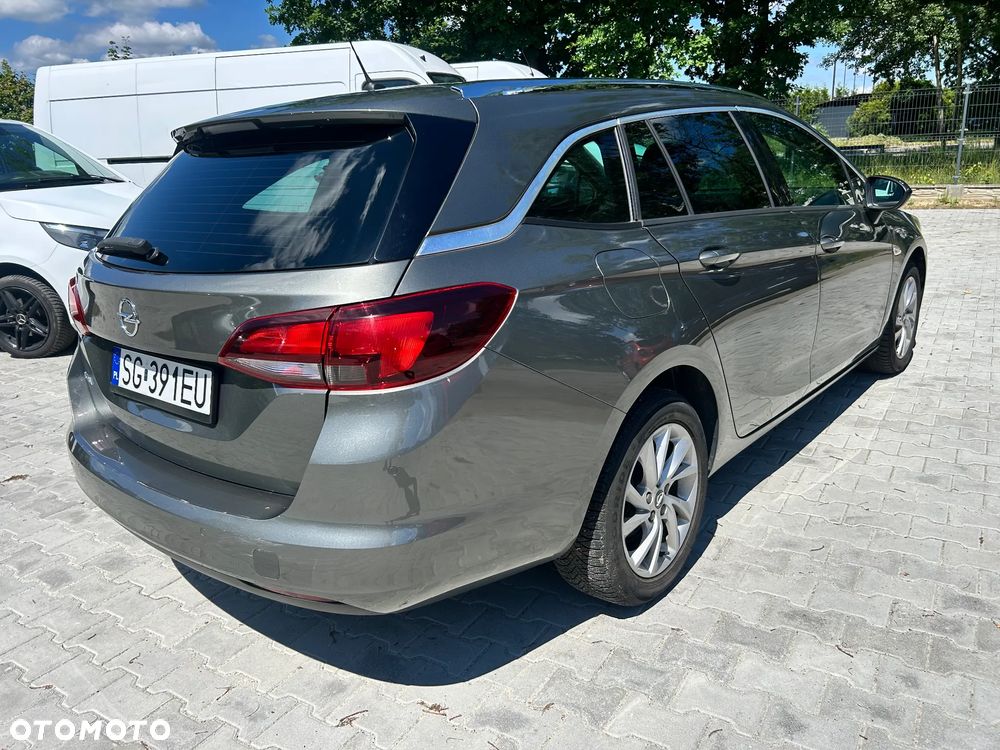 Opel Astra 1.2 T Elegance S&S - 8
