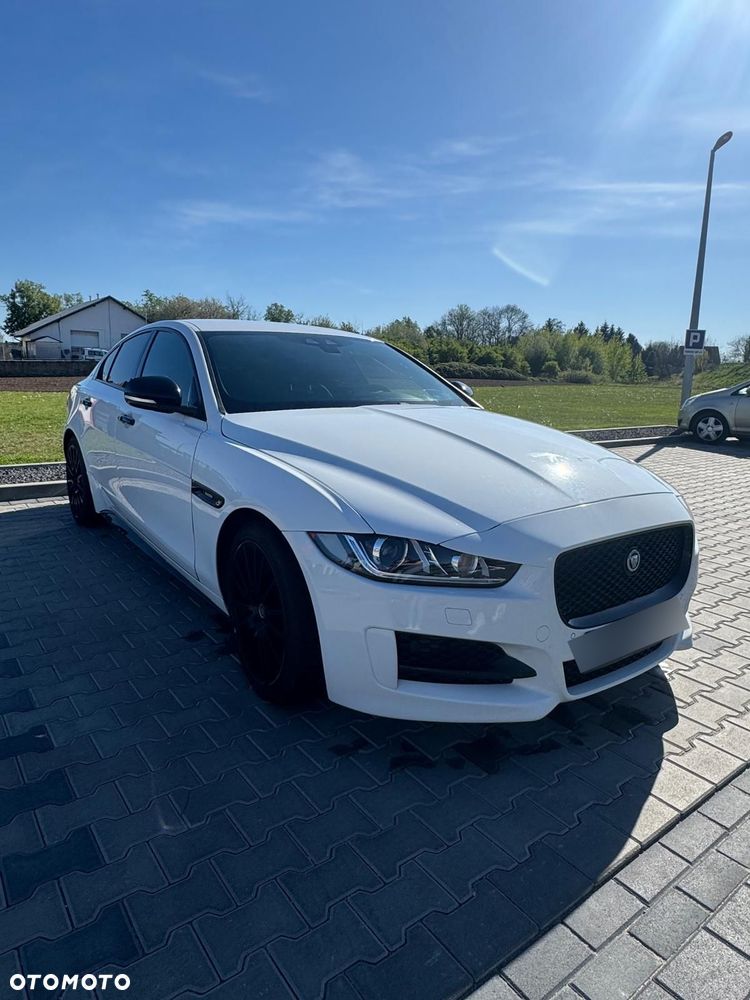 Jaguar XE 20d R-Sport Ingenium Edition - 16