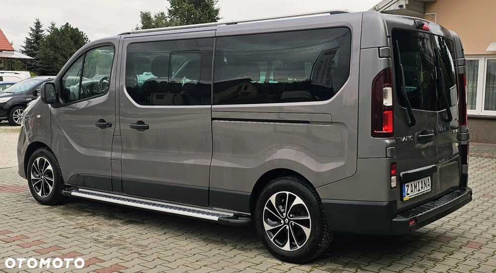 Renault Trafic ver-grand-spaceclass-2-0-dci - 5