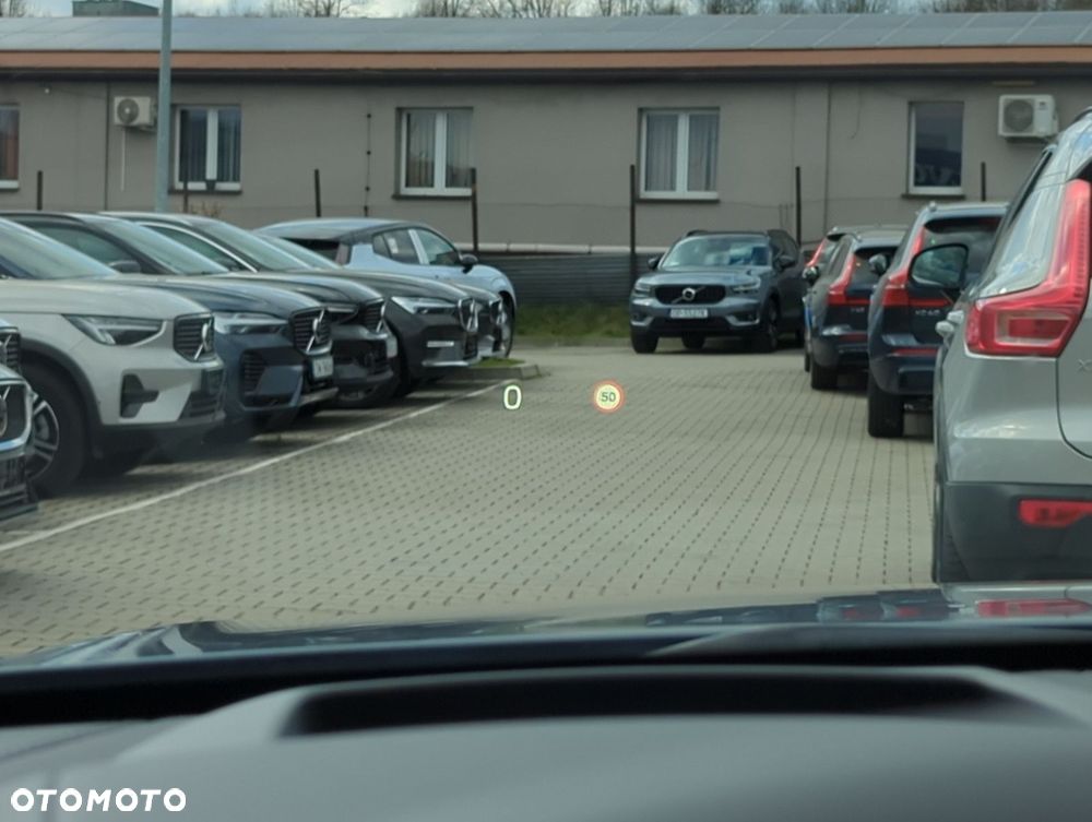 Volvo V90 Cross Country - 26