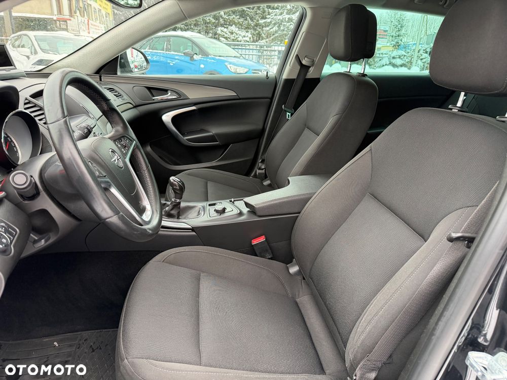 Opel Insignia - 9
