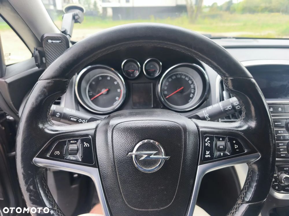 Opel Astra 2.0 CDTI Cosmo - 15
