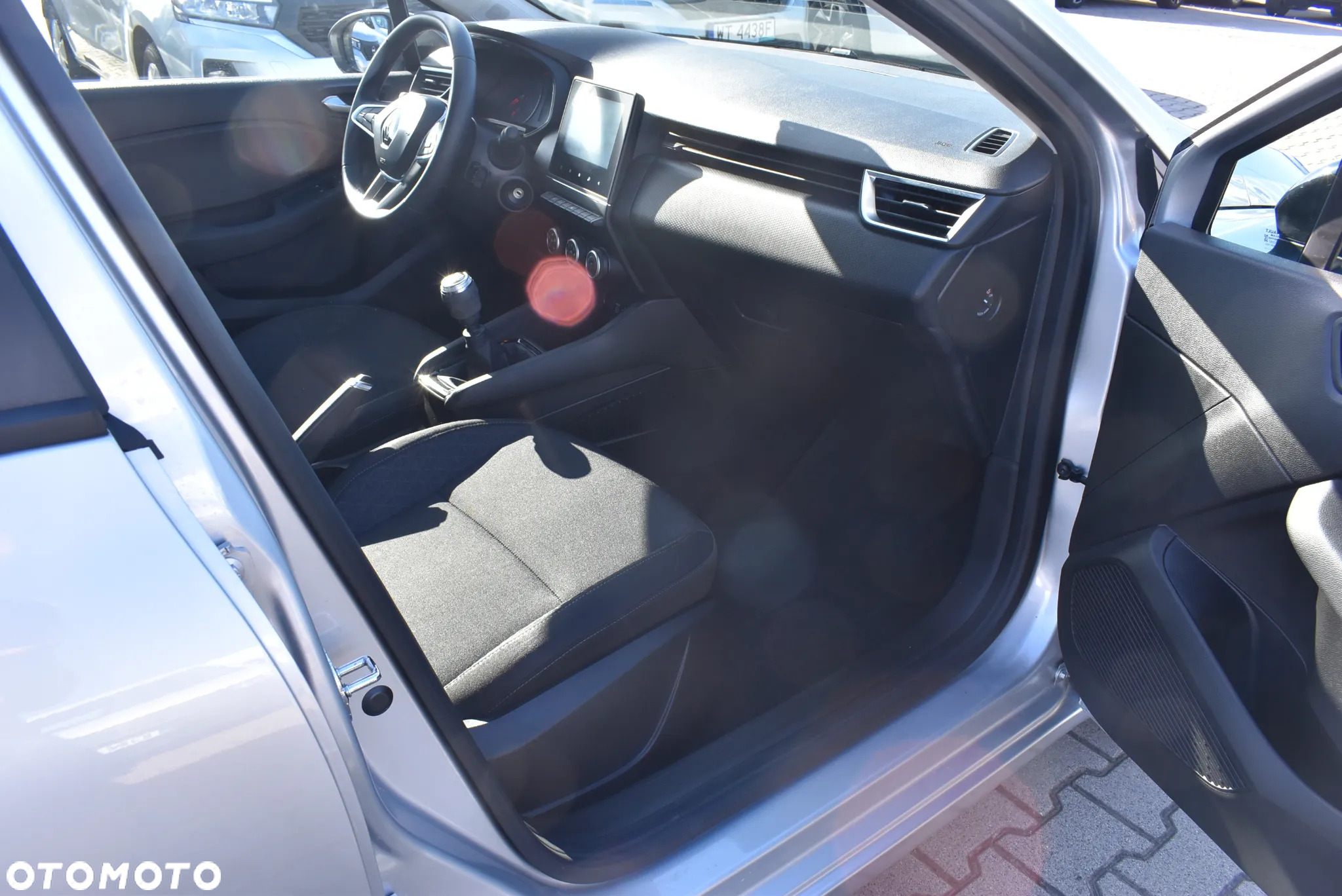 Renault Clio 1.0 TCe Equilibre - 16