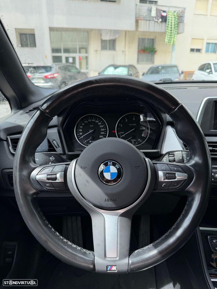 BMW 218 Active Tourer d Line Luxury Auto - 9