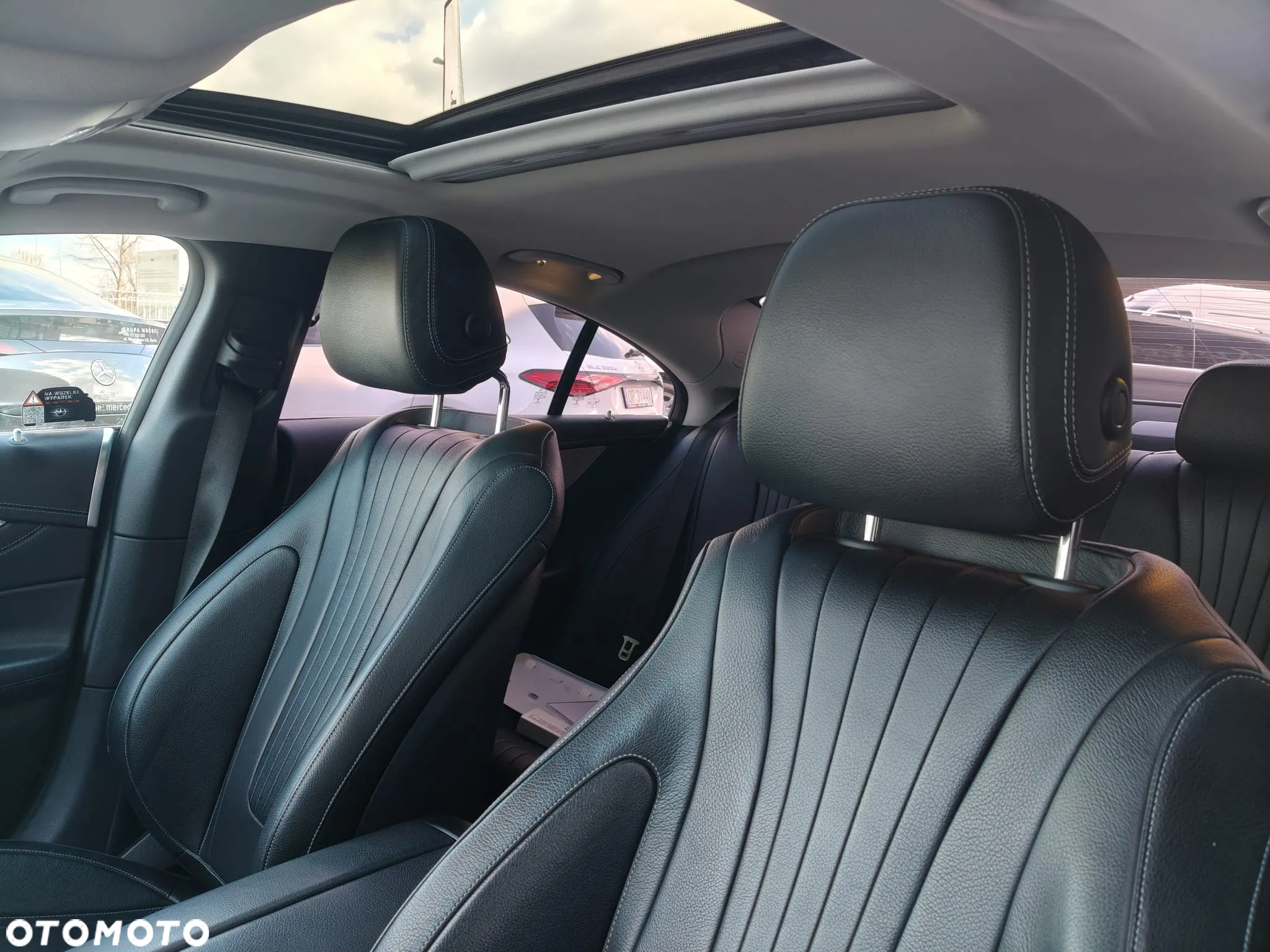 Mercedes-Benz CLS 350 d 4Matic 9G-TRONIC AMG Line - 19