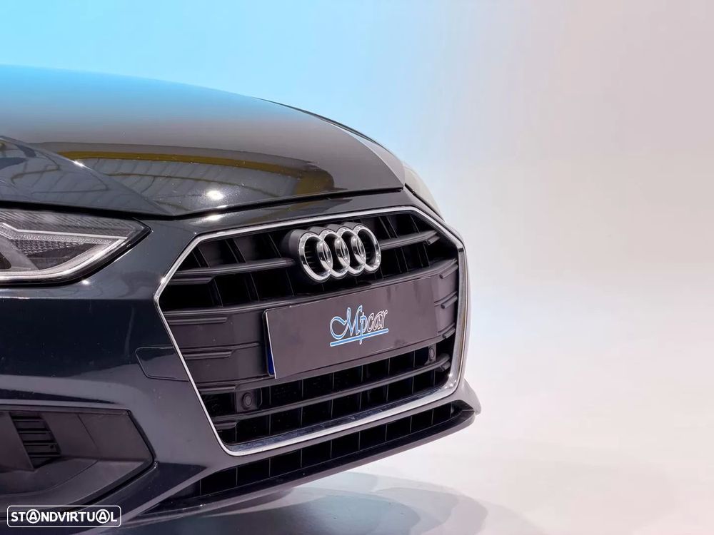 Audi A4 Avant 30 TDI S tronic - 24