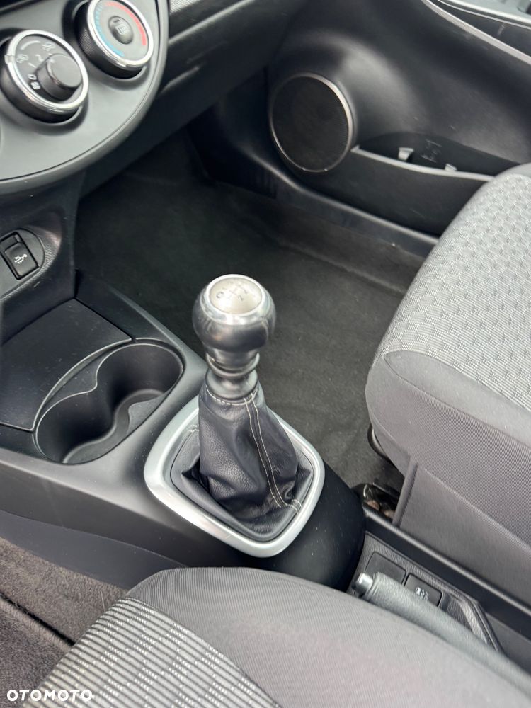 Toyota Yaris 1.33 VVT-i Style - 27