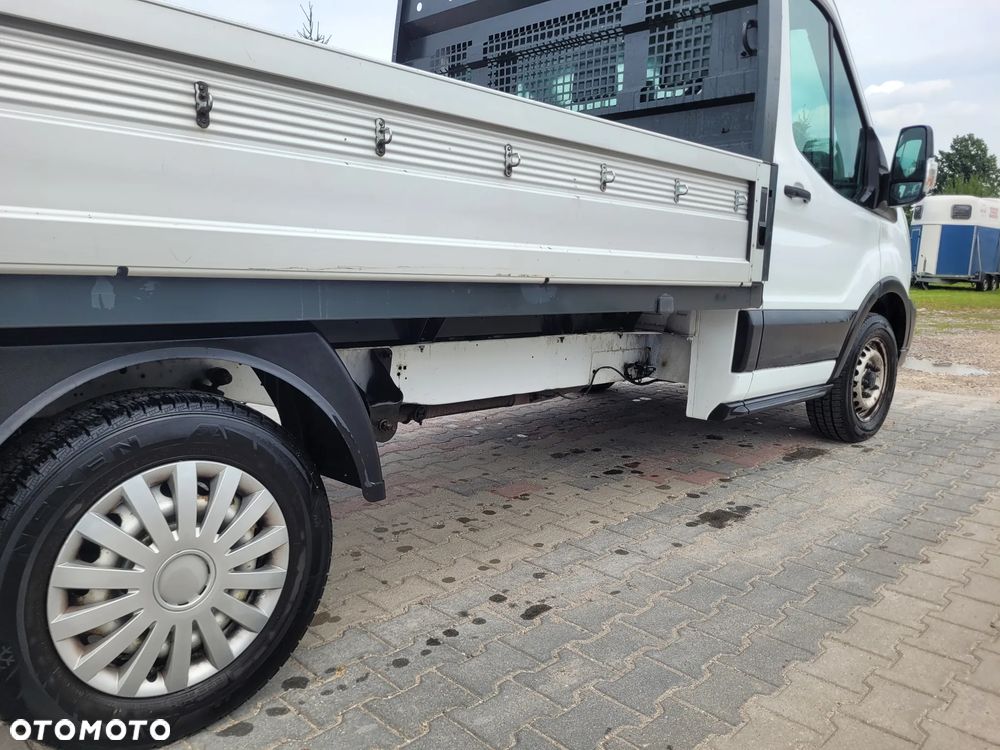Ford Transit - 10