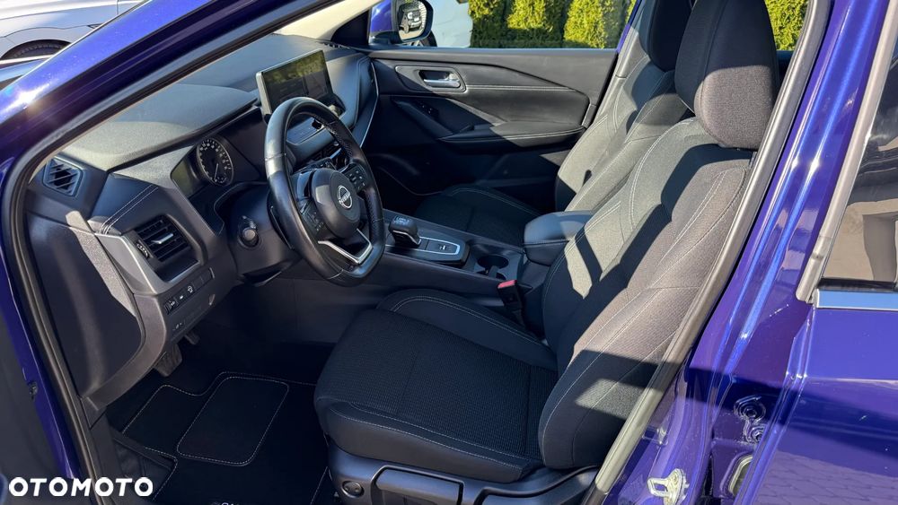 Nissan Qashqai 1.3 DIG-T MHEV Acenta Xtronic - 23