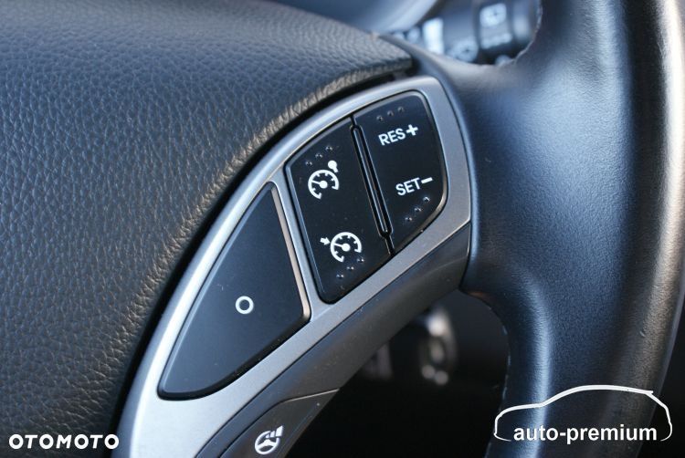 Hyundai i30 1.6 Trend - 11