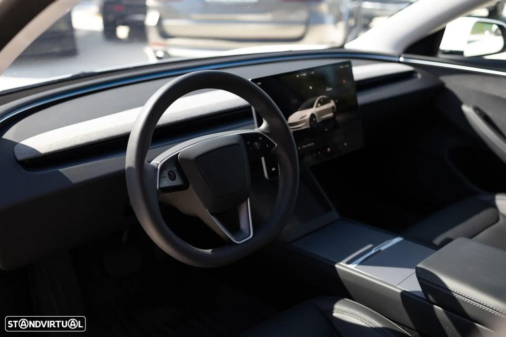 Tesla Model 3 Tração Traseira - 3