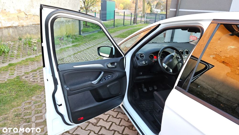 Ford S-Max 1.6 T Trend - 28