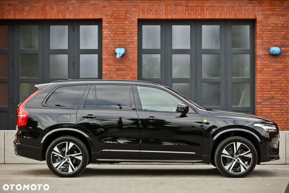 Volvo XC 90 B5 D AWD R-Design 7os - 2