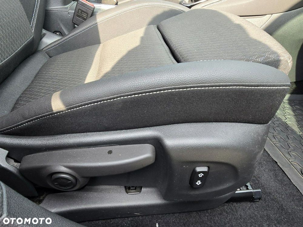 Opel Astra 1.4 Turbo Innovation - 30