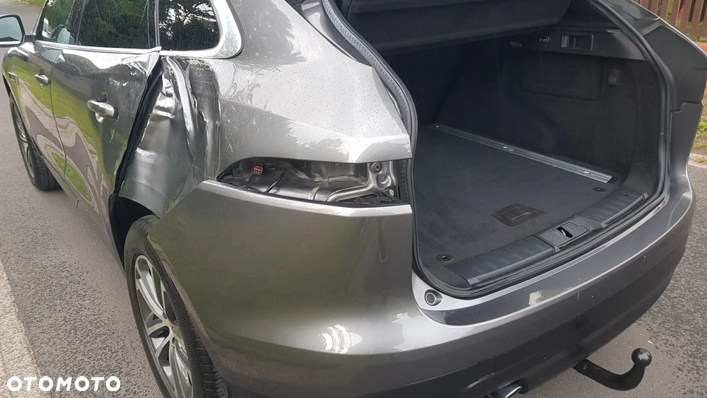 Jaguar F-Pace 20d AWD Prestige - 21