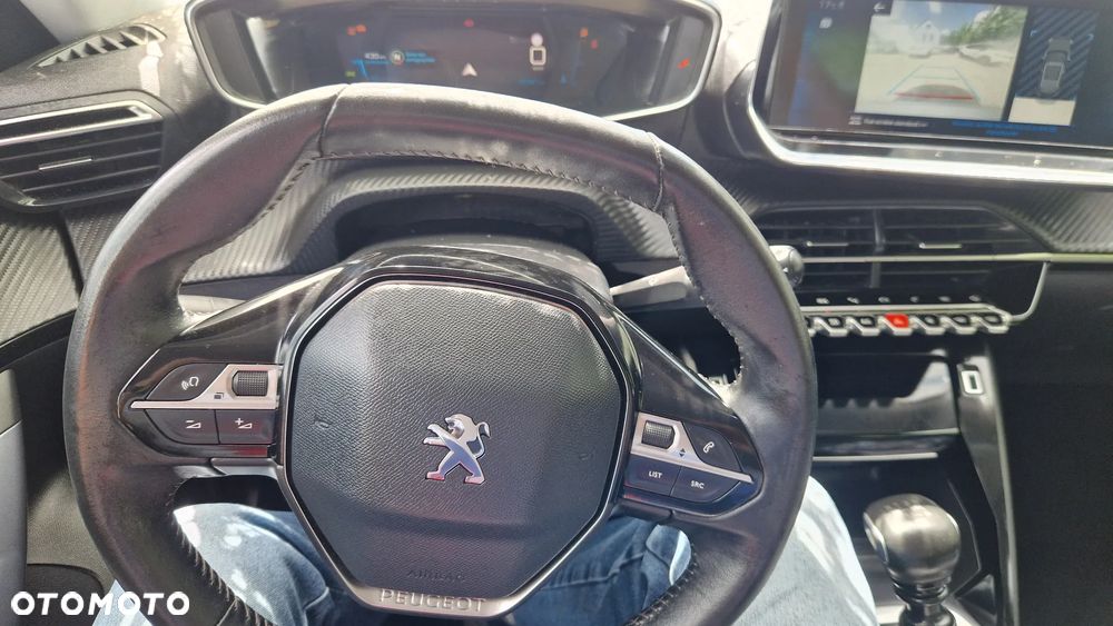 Peugeot 2008 - 16