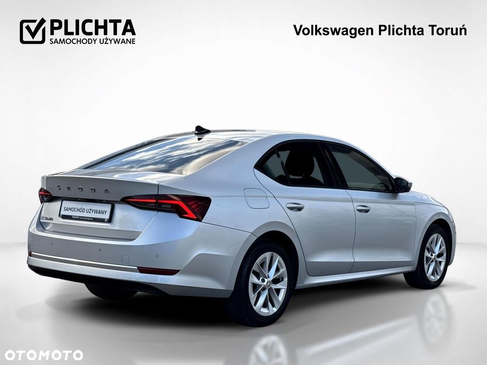 Skoda Octavia 2.0 TDI Ambition DSG - 8