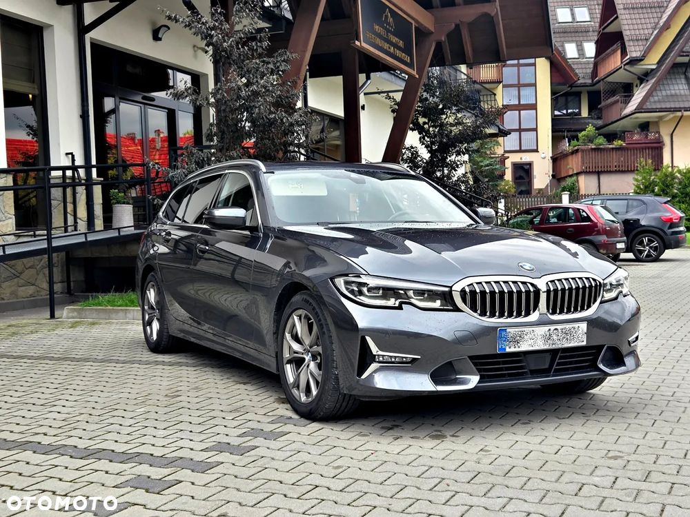 BMW Seria 3 320d xDrive Luxury Line sport - 6