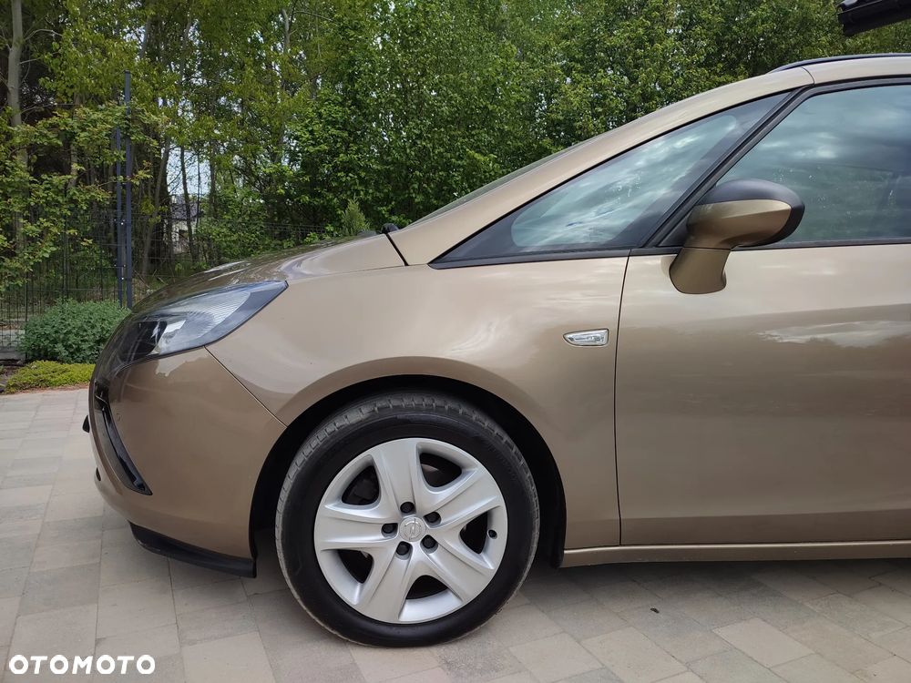 Opel Zafira 1.4 T Cosmo EcoFLEX S&S EU6 - 8