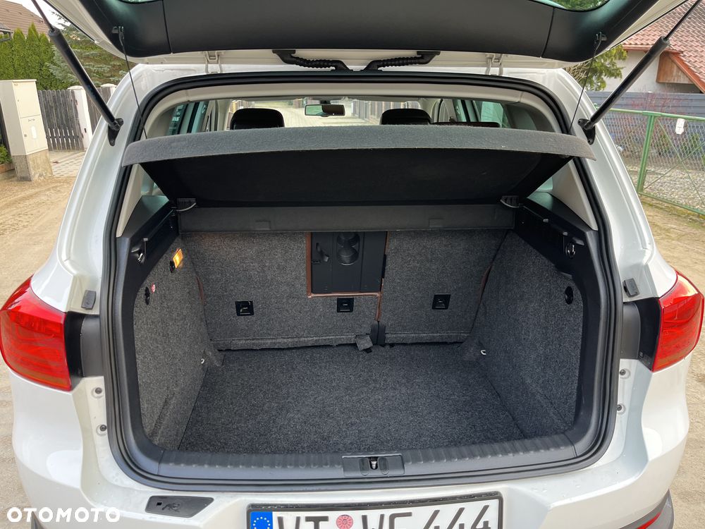 Volkswagen Tiguan 2.0 TDI DPF BlueMotion Technology Cup Sport & Style - 21