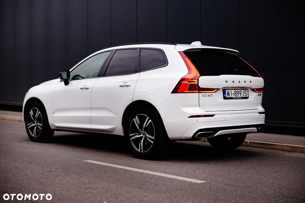 Volvo XC 60 D4 SCR AWD R-Design - 3
