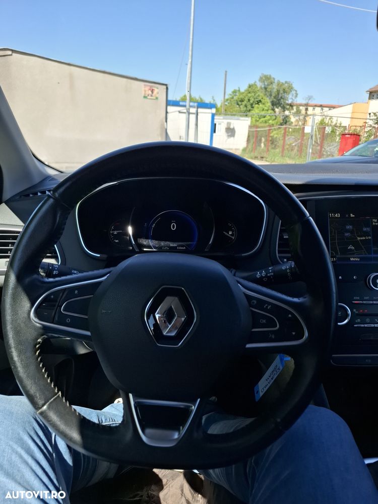 Renault Megane - 8