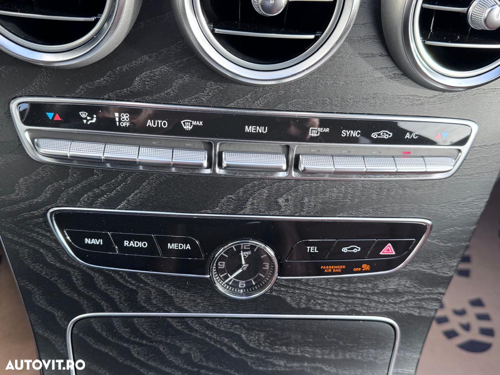 Mercedes-Benz C 220 d 4MATIC Aut - 36
