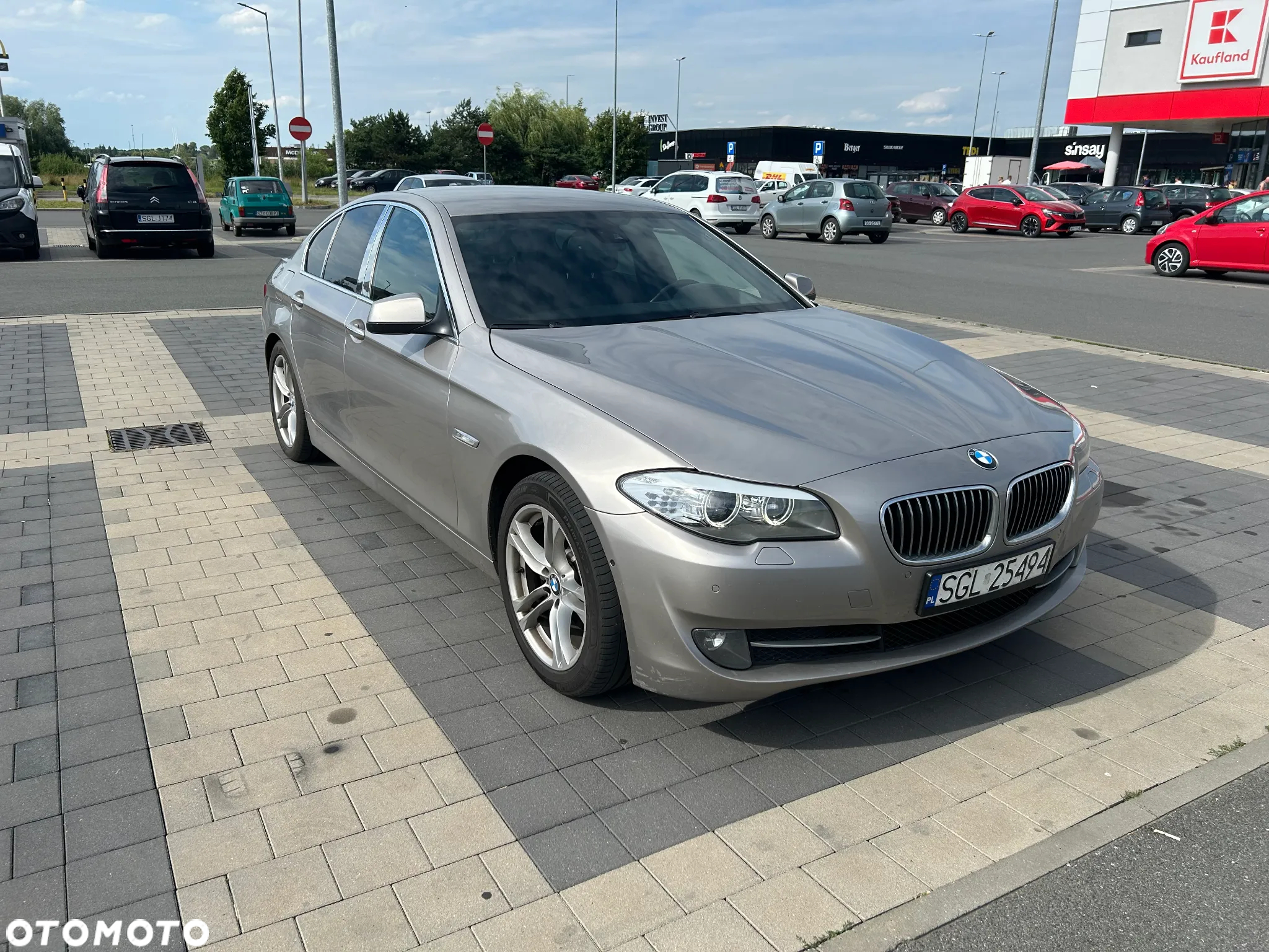 BMW Seria 5 520d - 8