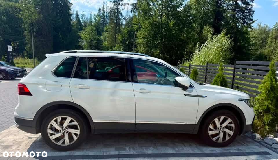 Volkswagen Tiguan 2.0 TSI 4Mot Elegance DSG - 4