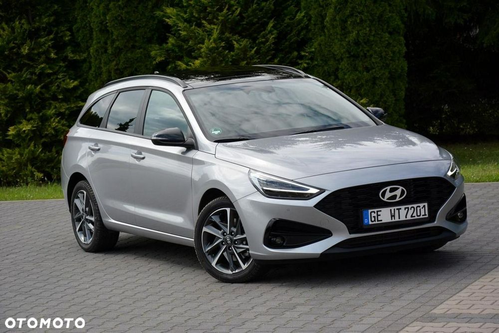 Hyundai i30 1.5 T-GDI 48V-Hybrid DCT Advantage - 2