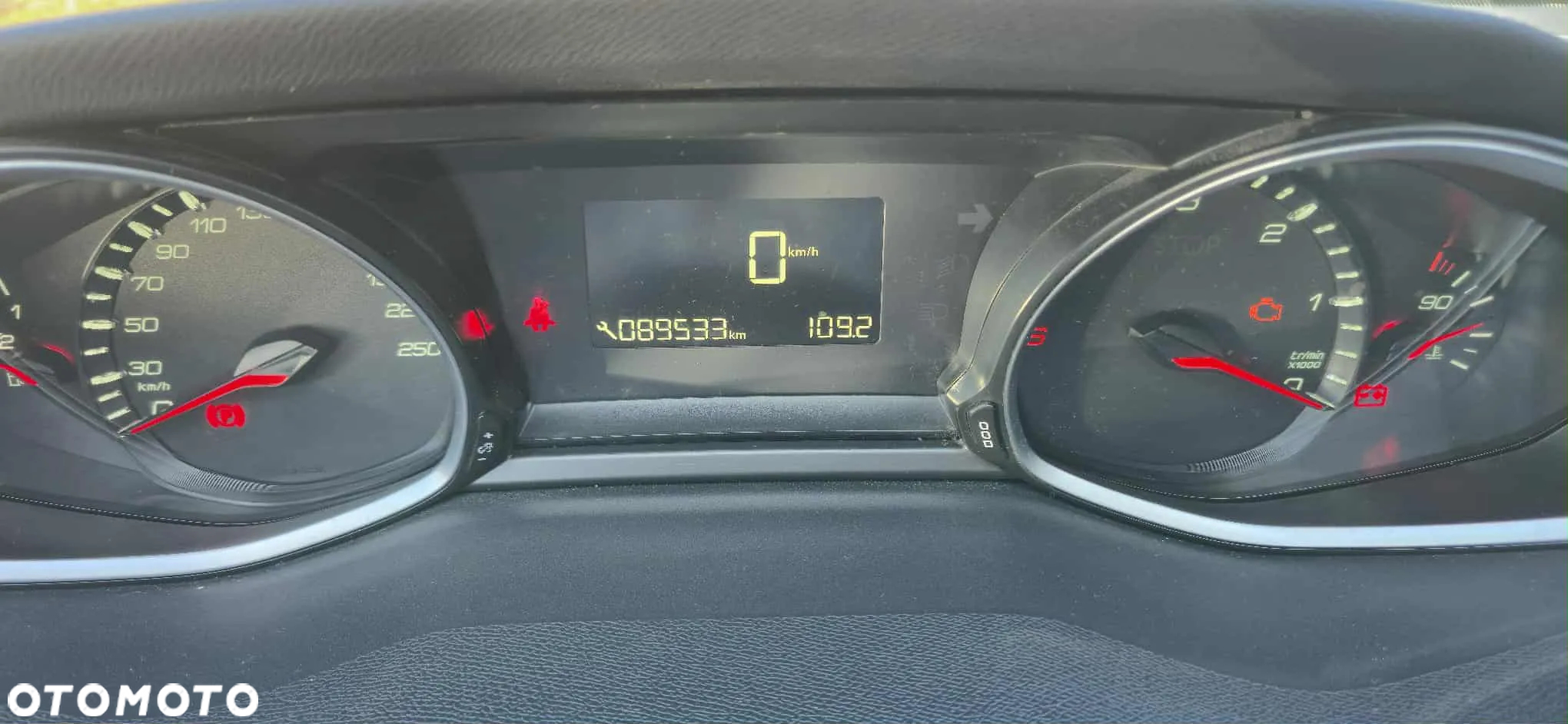 Peugeot 308 1.5 BlueHDi Access S&S - 8