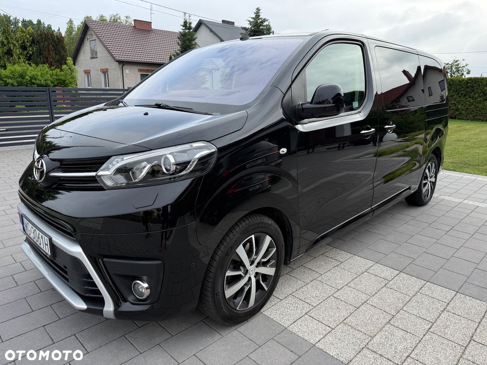 Toyota ProAce Kombi D-4D Medium 2,8t - 2
