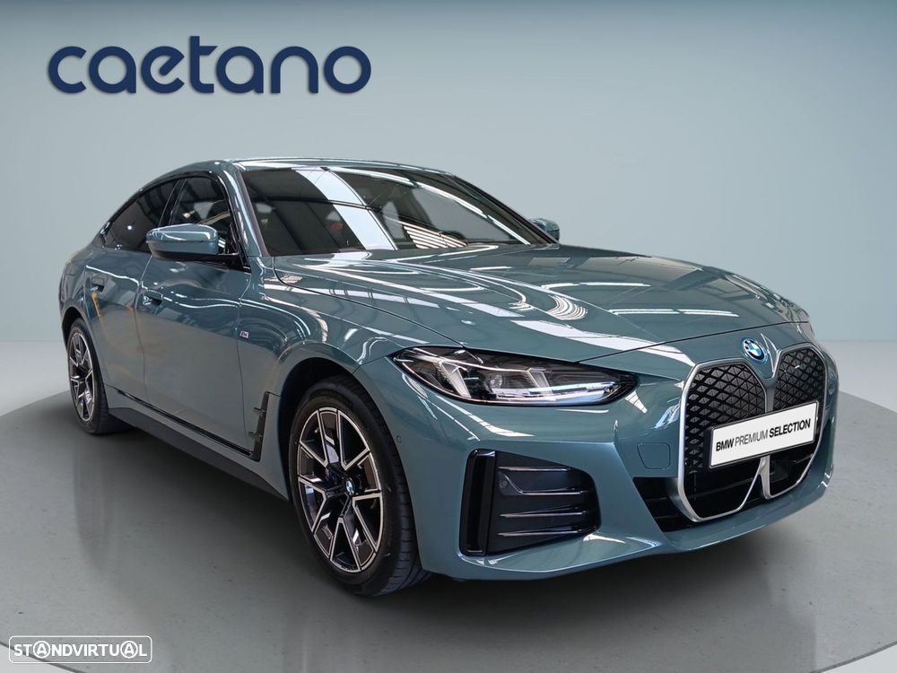 BMW i4 eDrive40 Desportiva M - 9