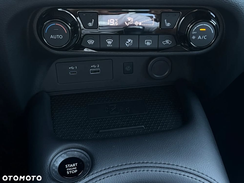 Nissan Juke 1.0 DIG-T N-Connecta - 15