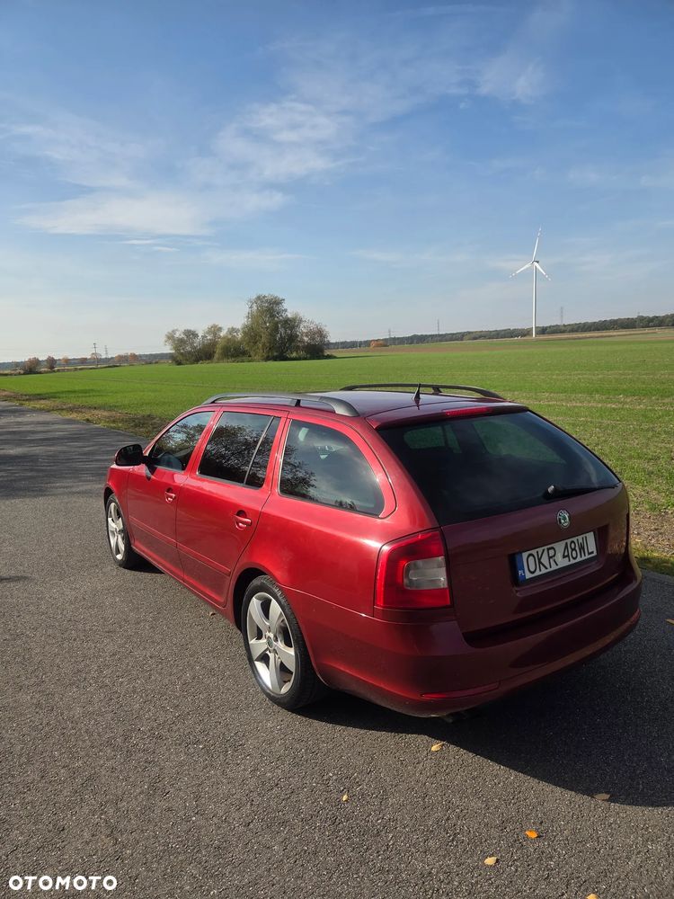 Skoda Octavia 1.8 T FSI Elegance - 6