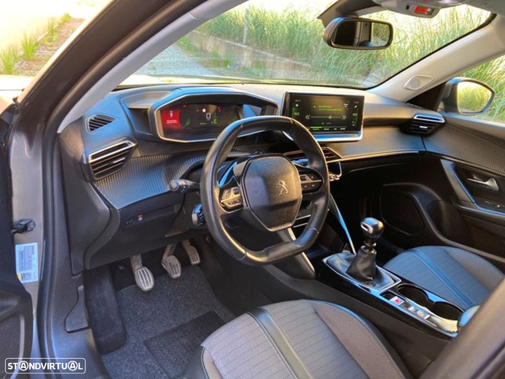 Peugeot 2008 1.2 PureTech Allure Pack - 13