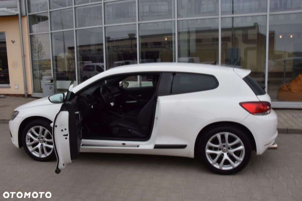 Volkswagen Scirocco 1.4 TSI Edition - 20