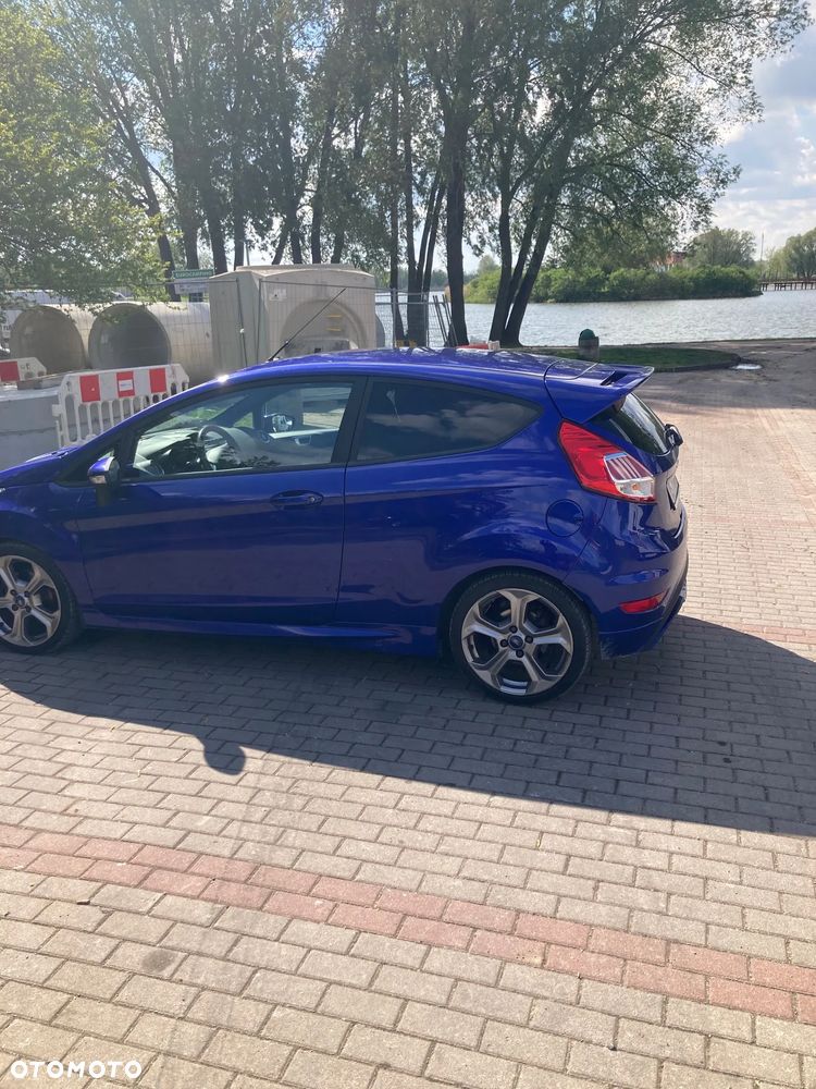 Ford Fiesta ST - 3