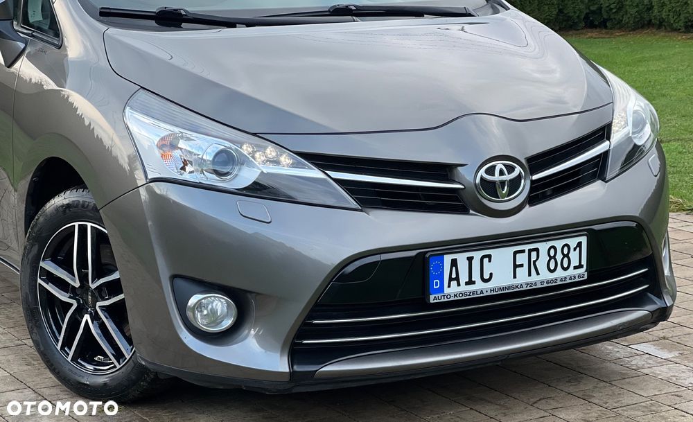 Toyota Verso 1.8 Premium EU5 MS - 14