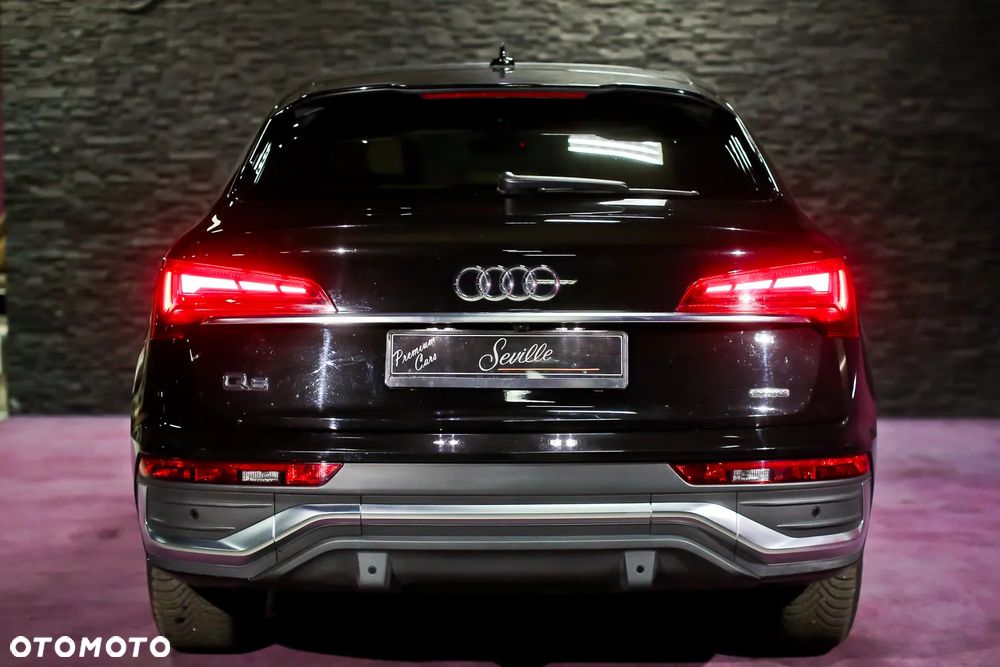 Audi Q5 Sportback - 9