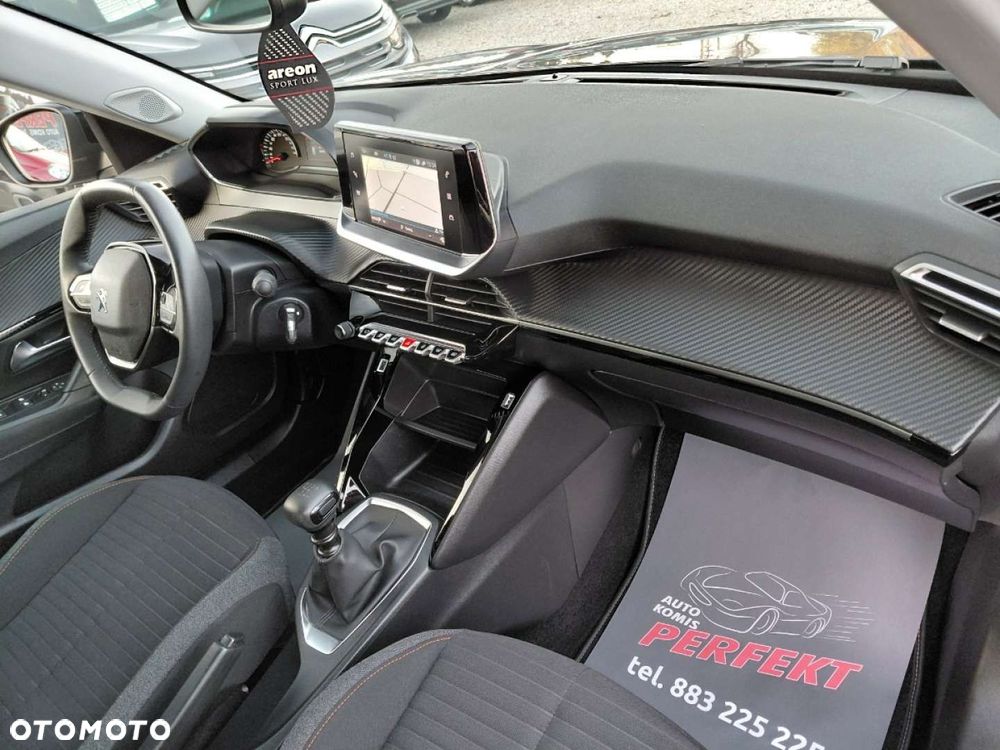Peugeot 2008 - 14