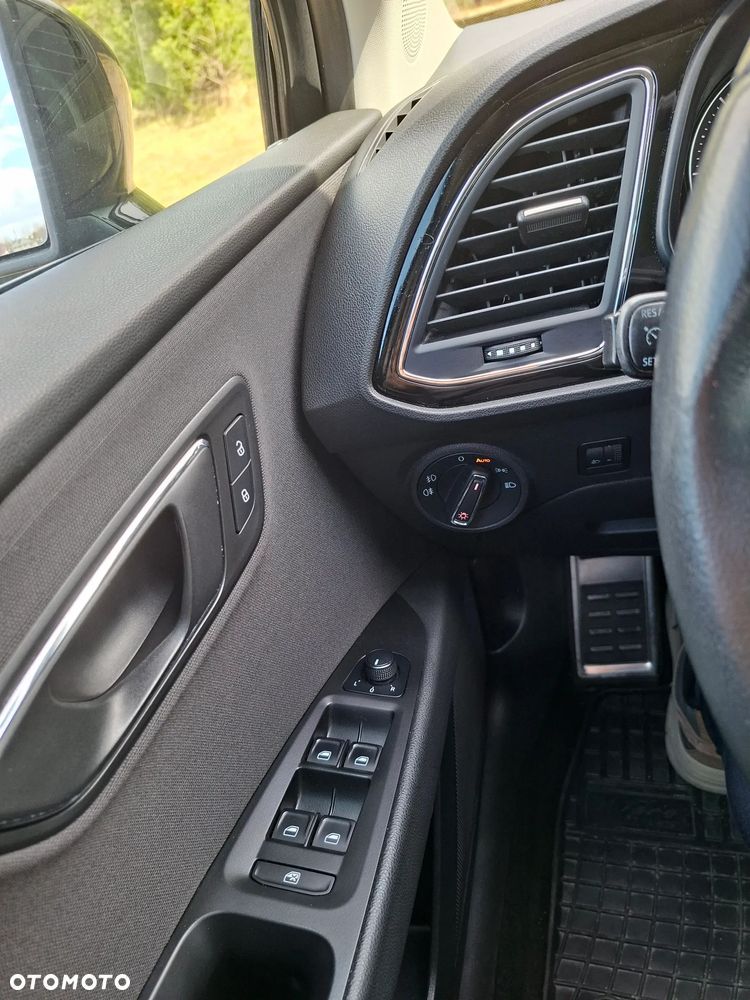 Seat Leon ver-2-0-tdi-style-s-s-dsg-eu6 - 14
