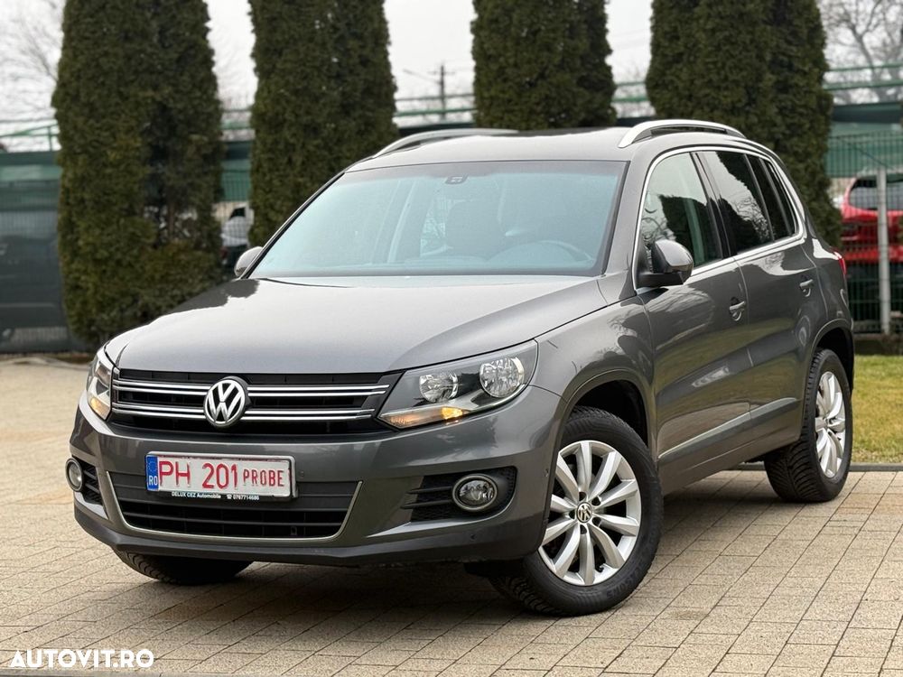 Volkswagen Tiguan 2.0 TDI DPF BlueMotion Technology Lounge Sport & Style - 1