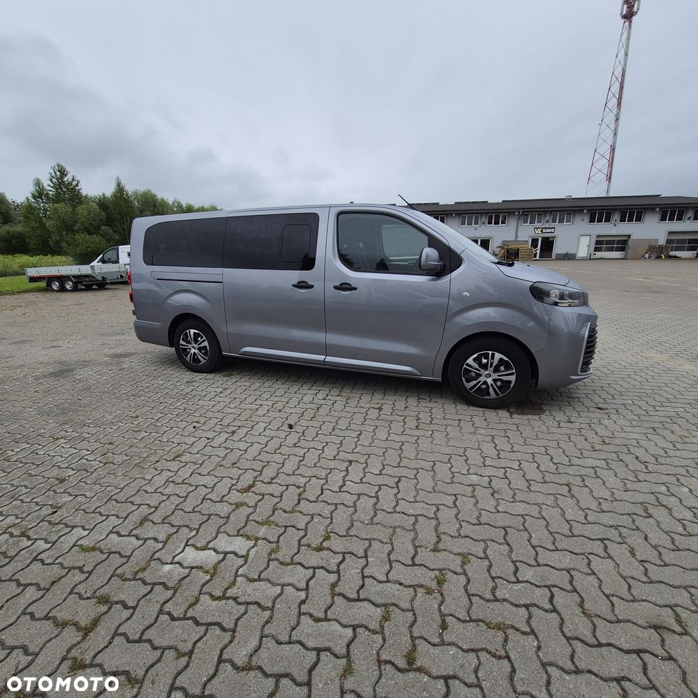 Toyota Proace Verso - 1