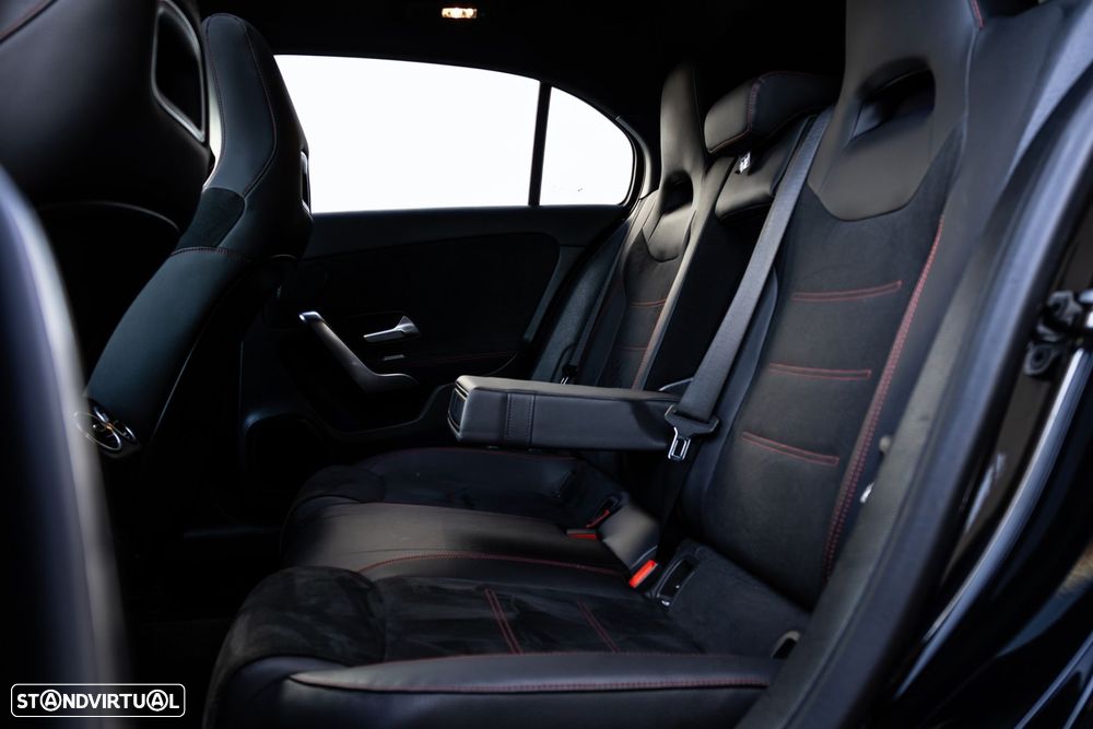 Mercedes-Benz A 180 d AMG Line Aut. - 31