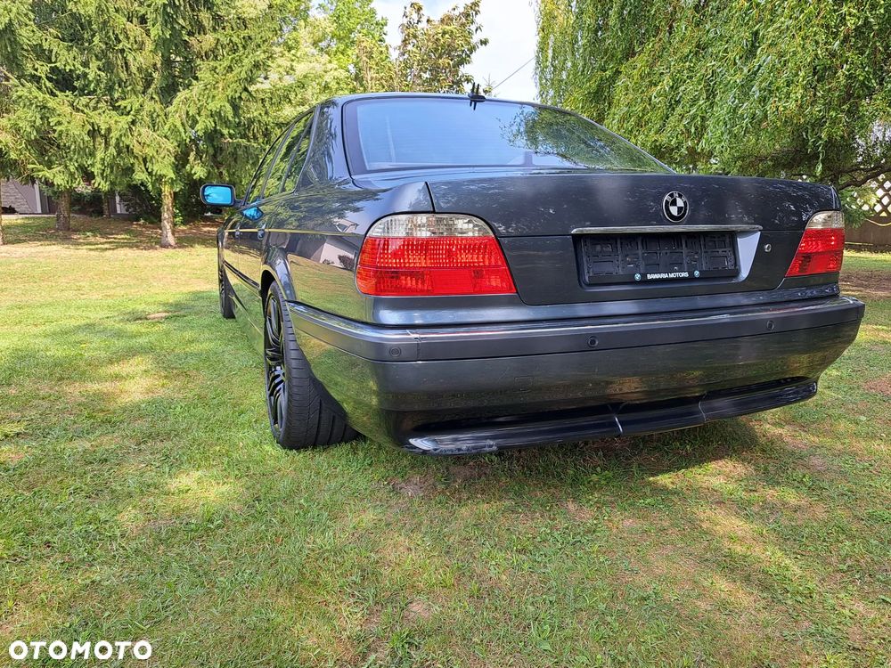 BMW Seria 7 - 6