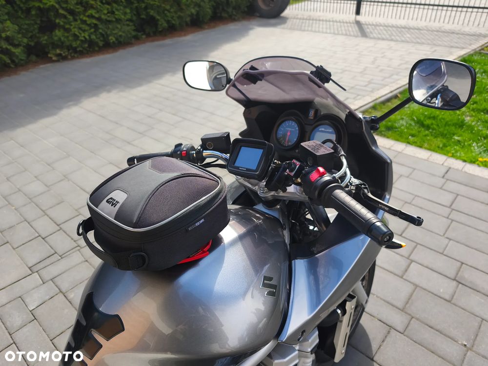 Suzuki Bandit - 12