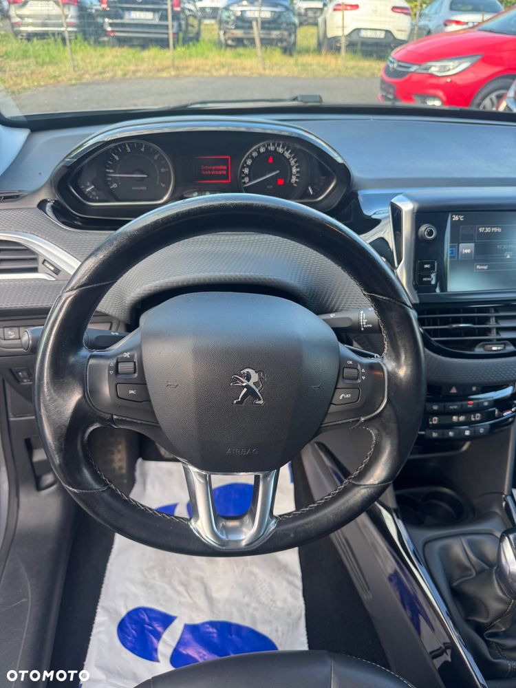 Peugeot 2008 - 17