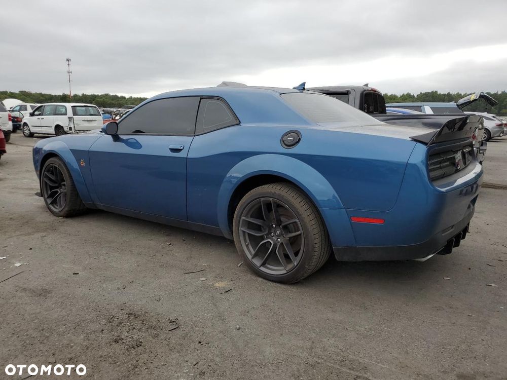 Dodge Challenger Automatik R/T Plus Scat Pack - 3